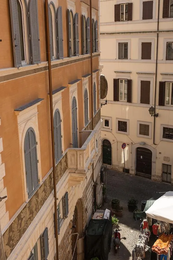 6 Bedroom Apartment Baullari Rome