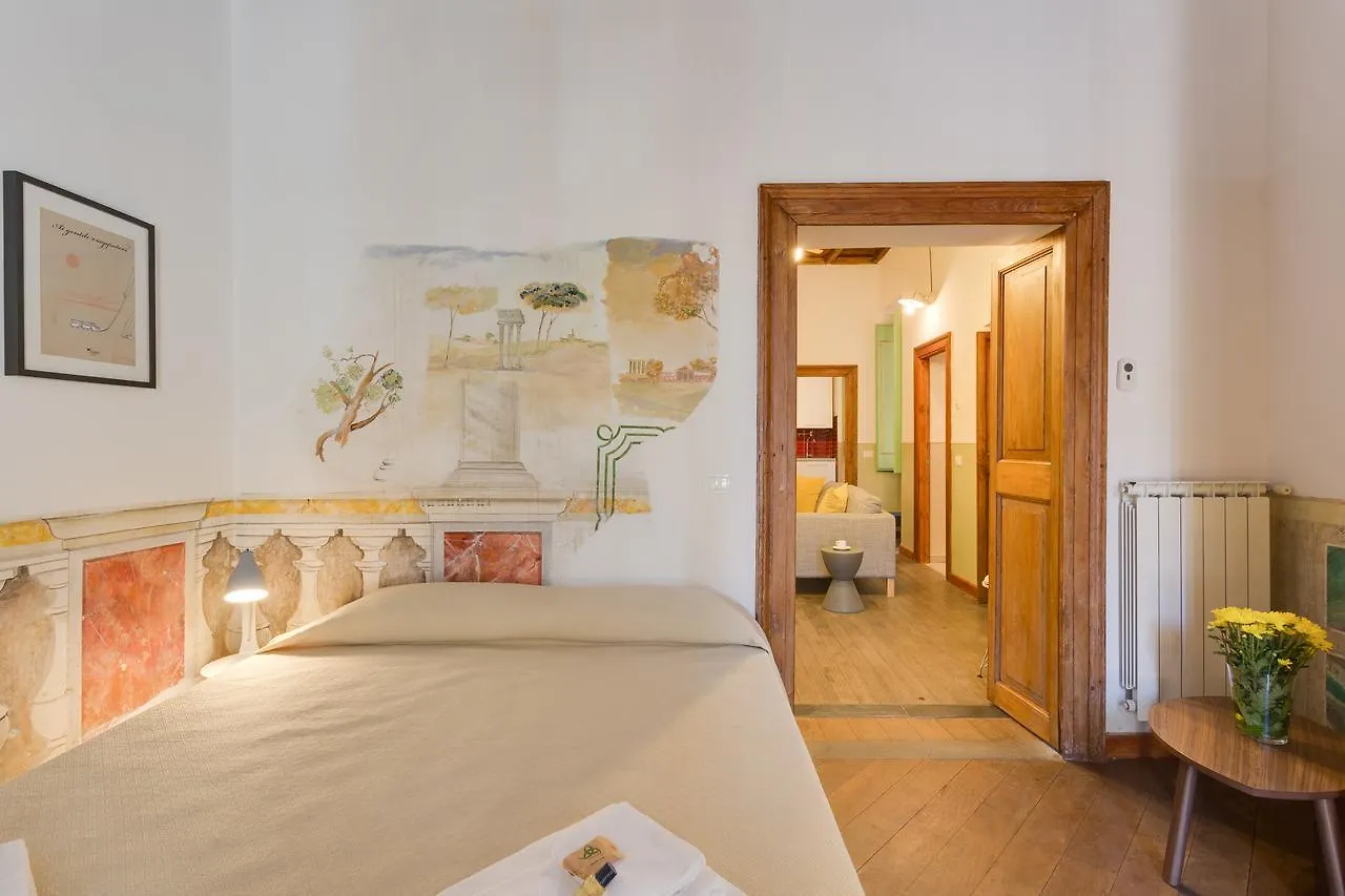 6 Bedroom Apartment Baullari Rome Italy