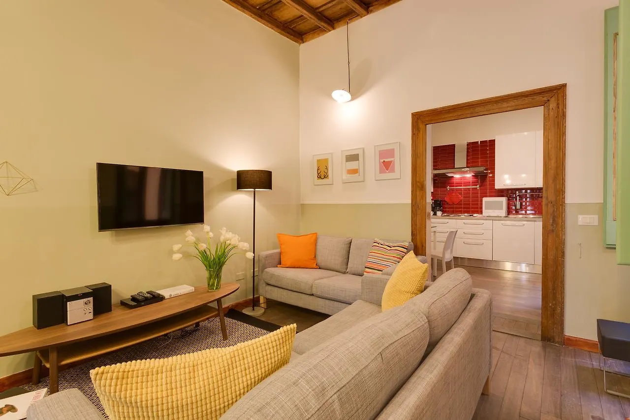 6 Bedroom Apartment Baullari Rome