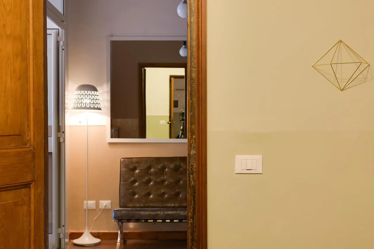 6 Bedroom Apartment Baullari Rome