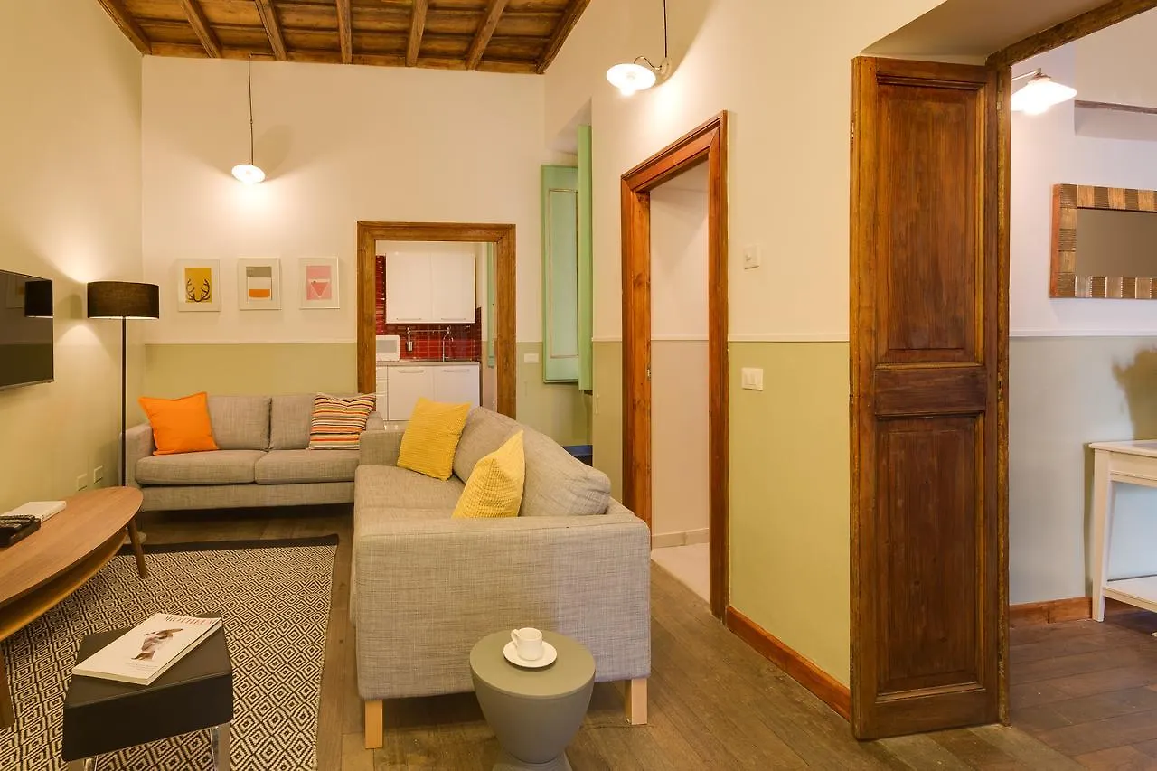 6 Bedroom Apartment Baullari Rome
