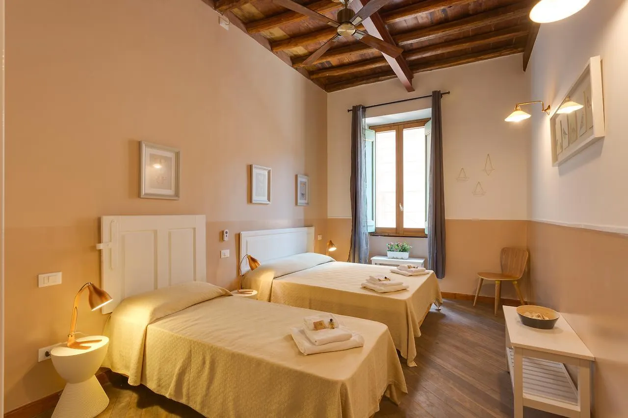 6 Bedroom Apartment Baullari Rome